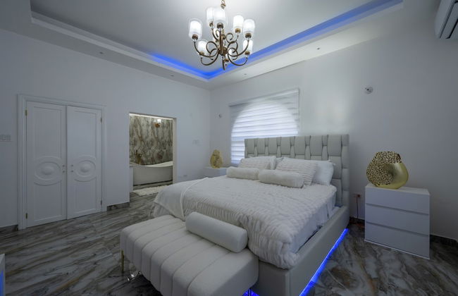 Summer Shades Villa at Legacy Townhouse - Photo 6