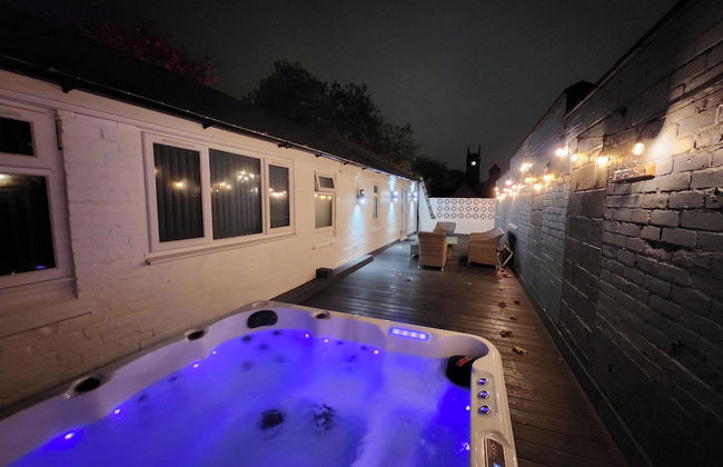 Derby City Centre Apartment With Roof Top Hot Tub - Foto 17