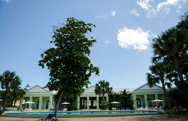 Little Bay Country Club Resort Complex - Photo 17