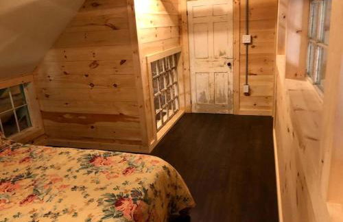 Luxury Barn Rental for a Relaxing Vacation in Maine - Photo 14