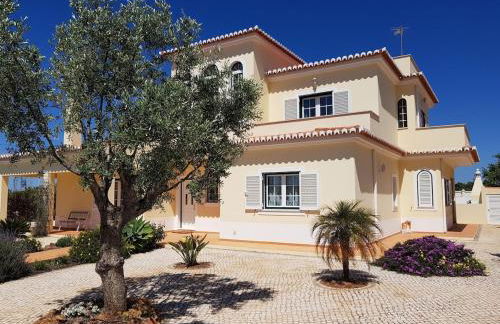 Belle villa individuelle avec piscine privée et vue sur l'océan - Foto 2