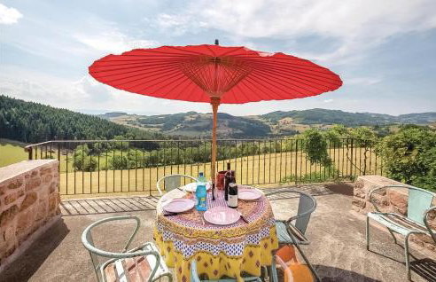Lovely Home In Thizy-Les-Bourgs - Foto 4