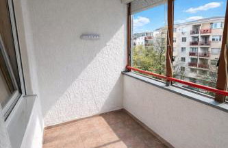 Apartment at tram station - Foto 14