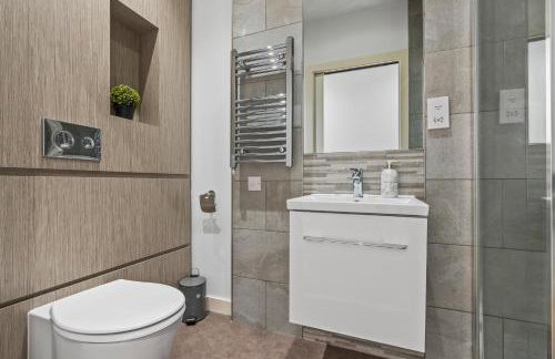 Spacious Central Leeds Flat - Sleeps 8 - City Centre - Foto 14