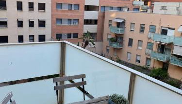 NEW! Amazing 2 bedroom apartment in Rambla del Poblenou - Foto 3