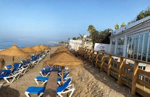 Beach Villa Costanera in Marbella - Photo 34