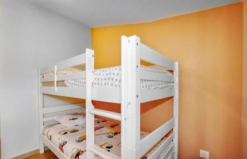 3 Bedroom Nice Home In Saint-Génis-Des-Fontai - Foto 18