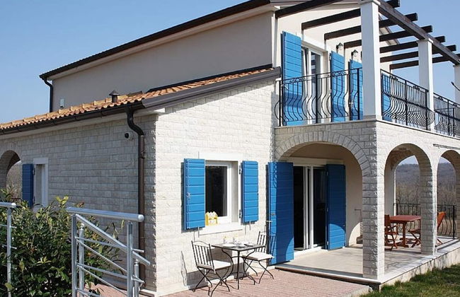 Adorable Villa With Pool & Covered Terrace Surrounded by Nauture - Foto 20