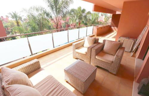 Salinas. Apartment for 4. Terrace/Parking/Pools/Gym/4mins beach - Photo 1