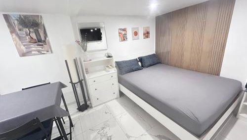 Charmant studio neuf et meublé - Foto 3