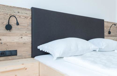 MESNERHOF CHALET - Ruhe, Rückzug & Südtiroler Charme mit kostenlosem Parken in der Tiefgarage - Photo 24