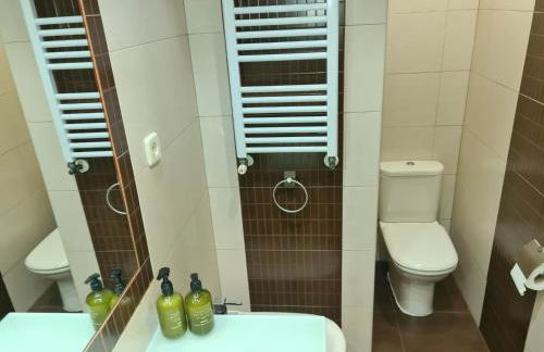 Amplio apartamento 2 Dormitorios 4Pax Decoración moderna - Foto 14