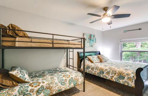 Views and Private Dock Lake of the Ozarks Retreat! - Foto 26