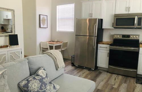 Beautiful Private Casita/Guesthouse w/ Kitchen, Access to Pool/Spa - Foto 9