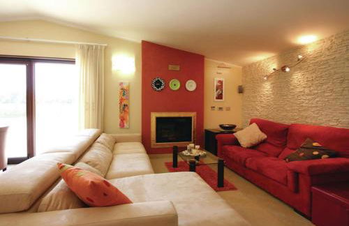 Villa Near Gallipoli w/ Pool - Foto 25