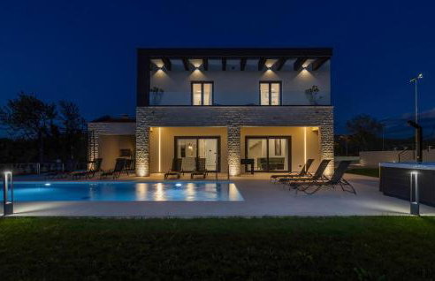 3 Bedroom Cozy Home In Nedescina - Foto 18