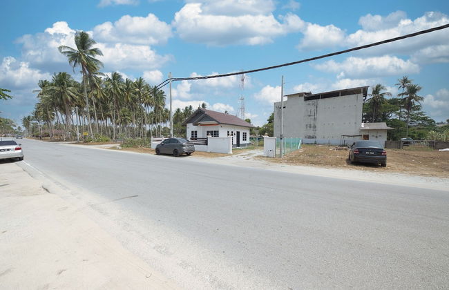 OYO 90976 Pantaistay baturakit - Foto 19