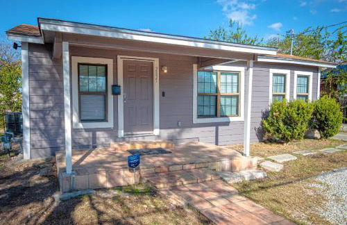 Nice 3B 2BA Near Downtown 2 Min AtandT Center - Foto 4