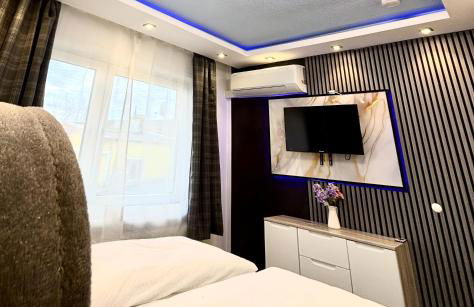 Central Living - renoviert & klimatisiert - Foto 3