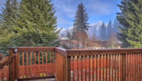 Expansive Getaway about 2 Miles to Mendenhall Glacier! - Foto 2