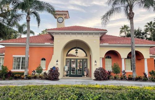 Gated Resort-6BR Home-Private Pool-Free WiFi-Near Disney - Photo 24