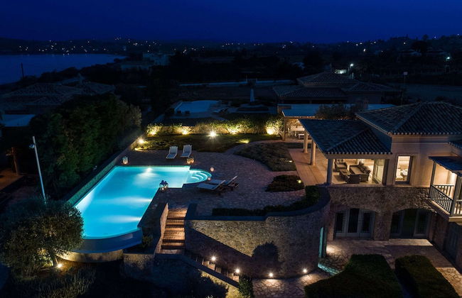 Luxurious Villa in Peloponnese With Pool - Foto 12