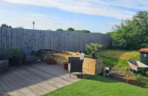 Large spacious home, great location, near transport links - Foto 9