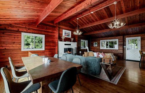 Iconic Chalet with Sauna, Hot Tub, Fire Pit, Plunge - Foto 20