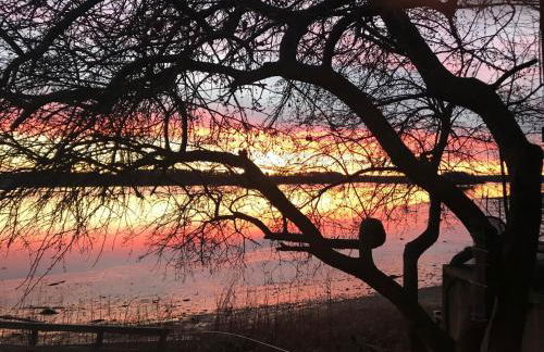 Lovely Waterfront Suite, New Hampshire Seacoast - Foto 48