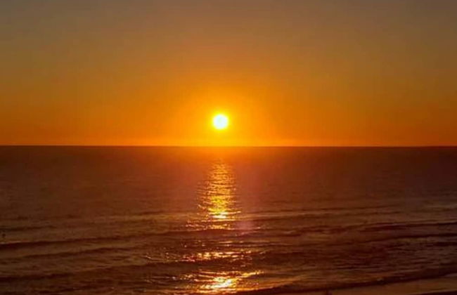 613 3 Beds Luxury Beachfront Studio Ideal 4 Long Stays - Foto 21