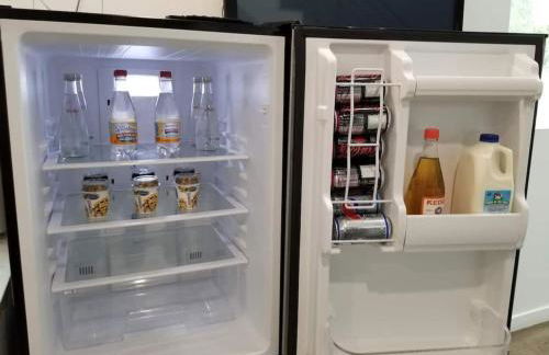 3 bedroom with Hot Tub and Video game console 10 minutes from Rodeo Drive Beverly Hills - Photo 33