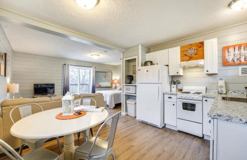 Hike, Boat, Fish and More Table Rock Lake Cottage - Foto 1