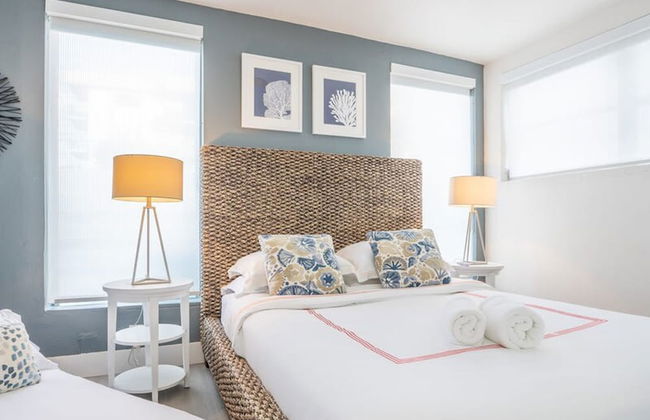 ONE Bedroom Apartment - Photo 3