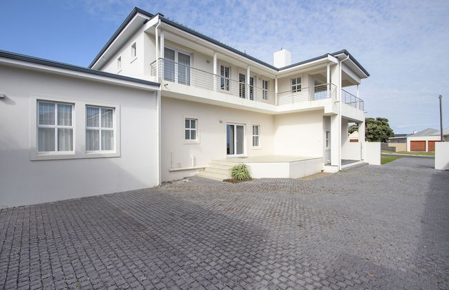 Ocean View Family Beach House - Foto 35