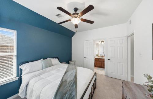 Cozy 4bdrm 3bath Home in The Woodlands - Photo 45