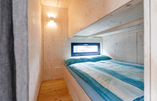 Hausboot AHOI hochwertiges Hausboote mit großer Terrasse und Kamin - Foto 6