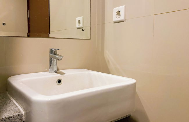 Modern Look 2Br At Lucky Tower Residence Apartment - Foto 21