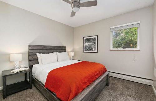 Old Town Condo by Library Park Walk Everywhere! - Foto 14