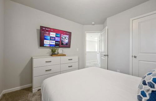 Stylish & Modern 3BR Home Near Chattahoochee River - Foto 6