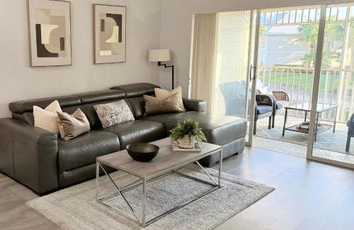 Spacious 2 bedroom Lely Resort condo Naples FL - Foto 1