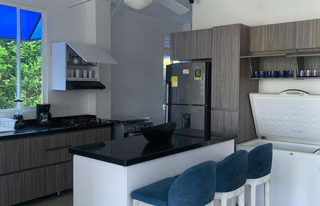 Mandalay Coast Cabaña Cerca A La Playa - Foto 6