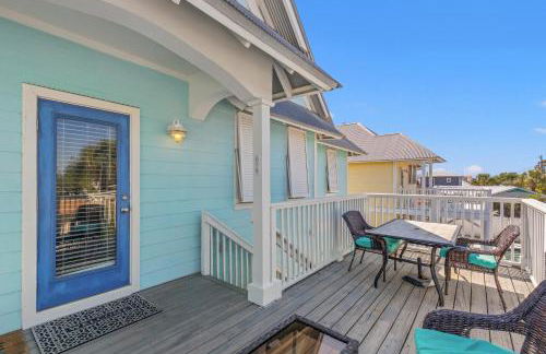 Seafoam – Beautiful 3BR Home with Heated Private Pool - 4 Min Walk to Beach! - Foto 22