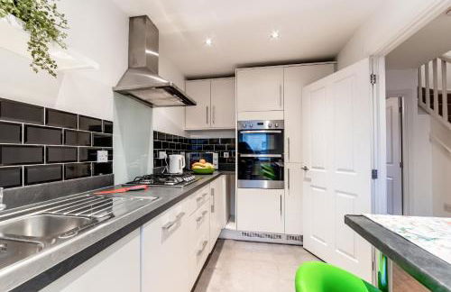 Black Brick Stays, Great Location, Free Parking, Fast Wi-Fi, Families & Contractors Welcome - Foto 13