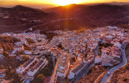 Casa Marlo, Spacious House in the Lively Centre of Cómpeta - Foto 69