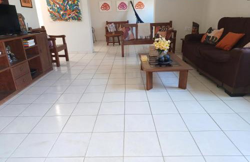 Casa super arejada no melhor de Miramar - Foto 7