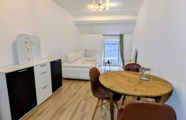 Sous la tour - Foto 47