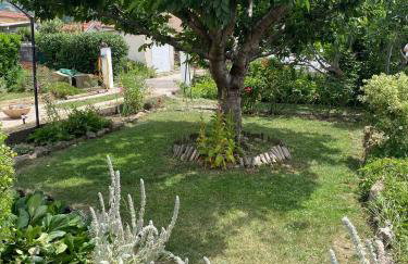 Super maison 5 pièces avec jardin - Foto 34