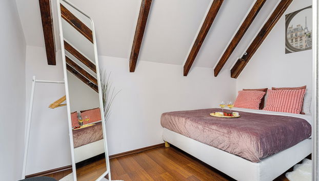 Lumina 2-level charming apart - Foto 4, Habitación