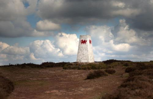 1 Bed in Bwlch BN367 - Photo 24