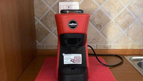 Lisa's lovely house - Photo 5